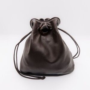 Ayllón Casilda Pouch (tabac color)